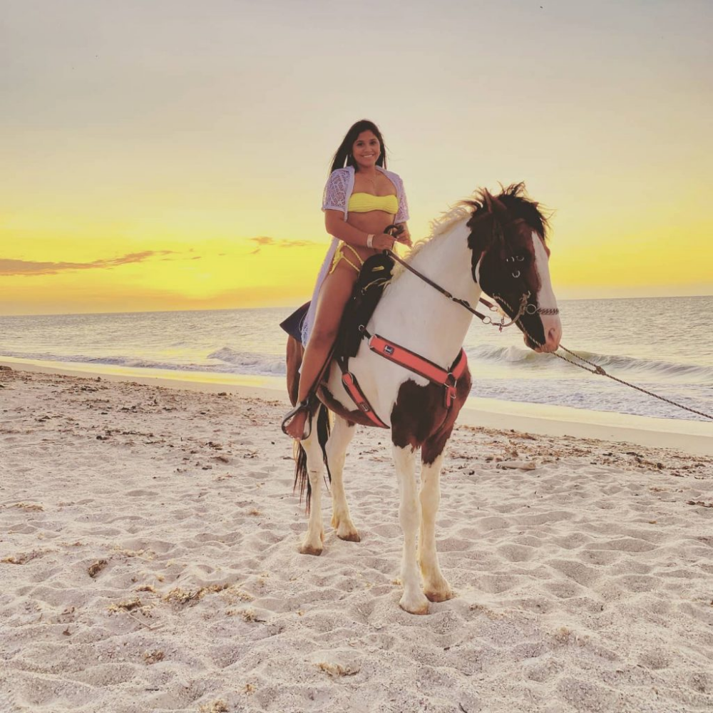 Cabalgata Estándar en Hotel Wayira La Guajira